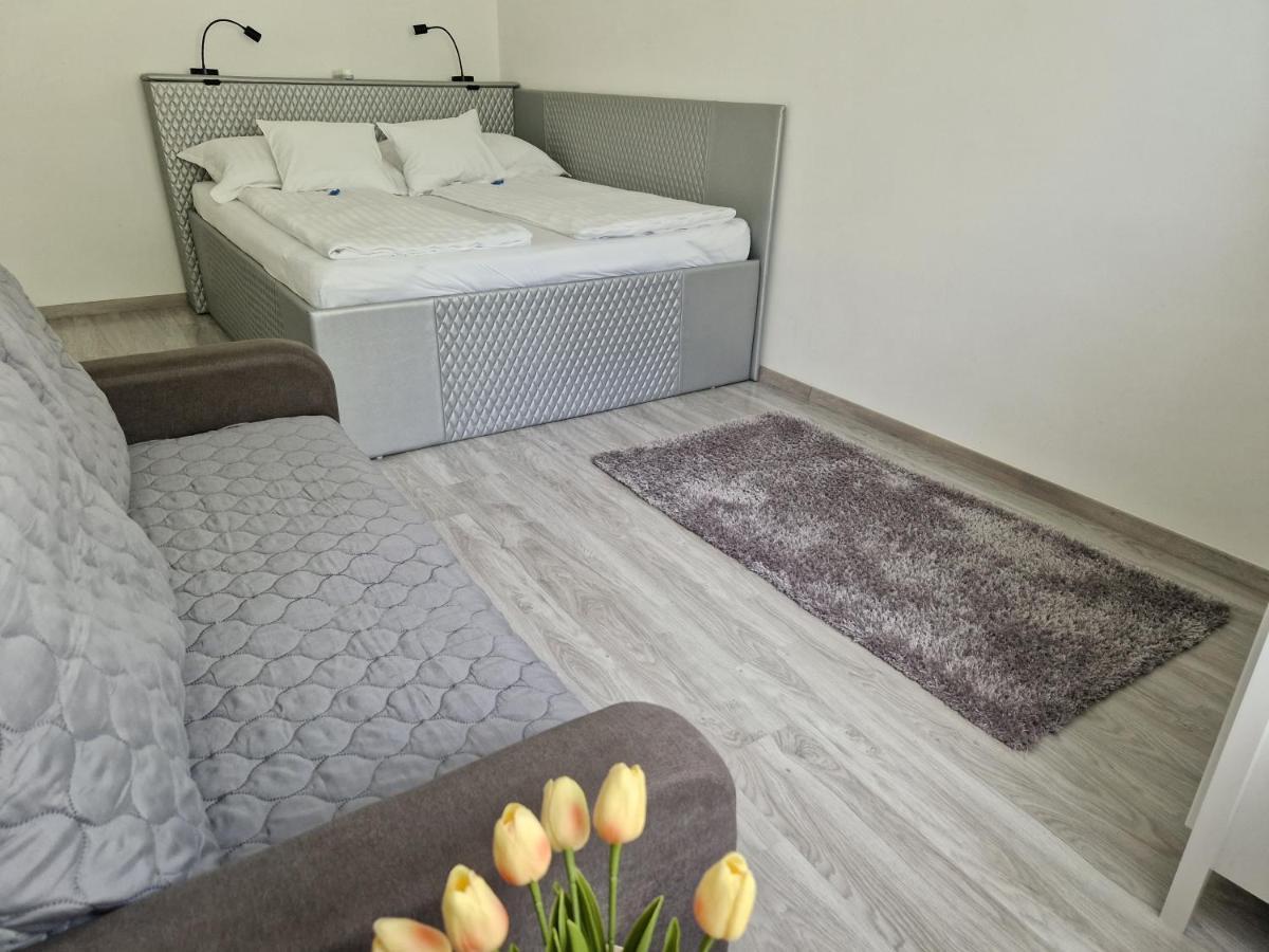 Martina Apartman Bekescsaba Εξωτερικό φωτογραφία