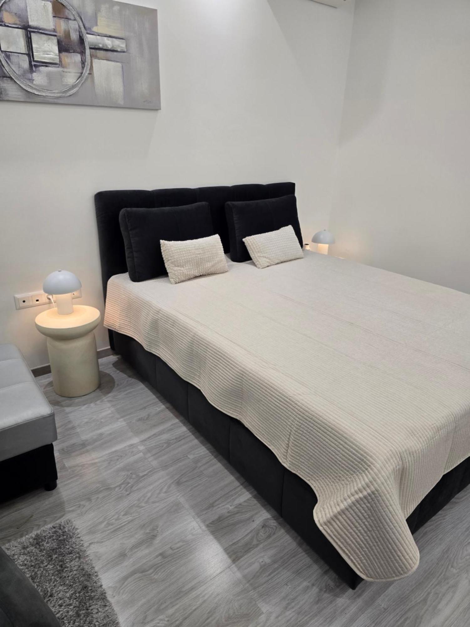 Martina Apartman Bekescsaba Εξωτερικό φωτογραφία